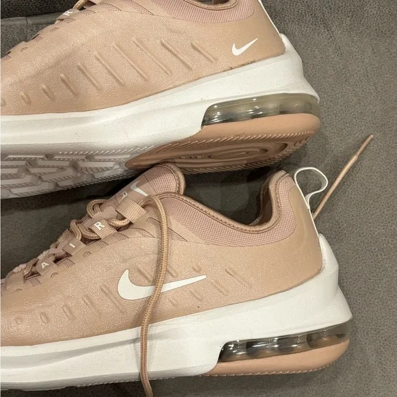 Nike Max Air Women’s Sneakers in Blush - Picture 7 of 7